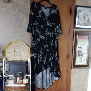 Torrid Black and Teal Floral High Low Dress Sz1